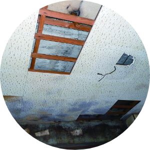 雨漏りを包囲すると建物の劣化が進行