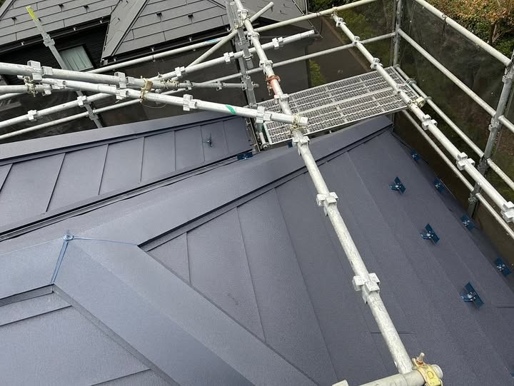 屋根カバー工法 完了